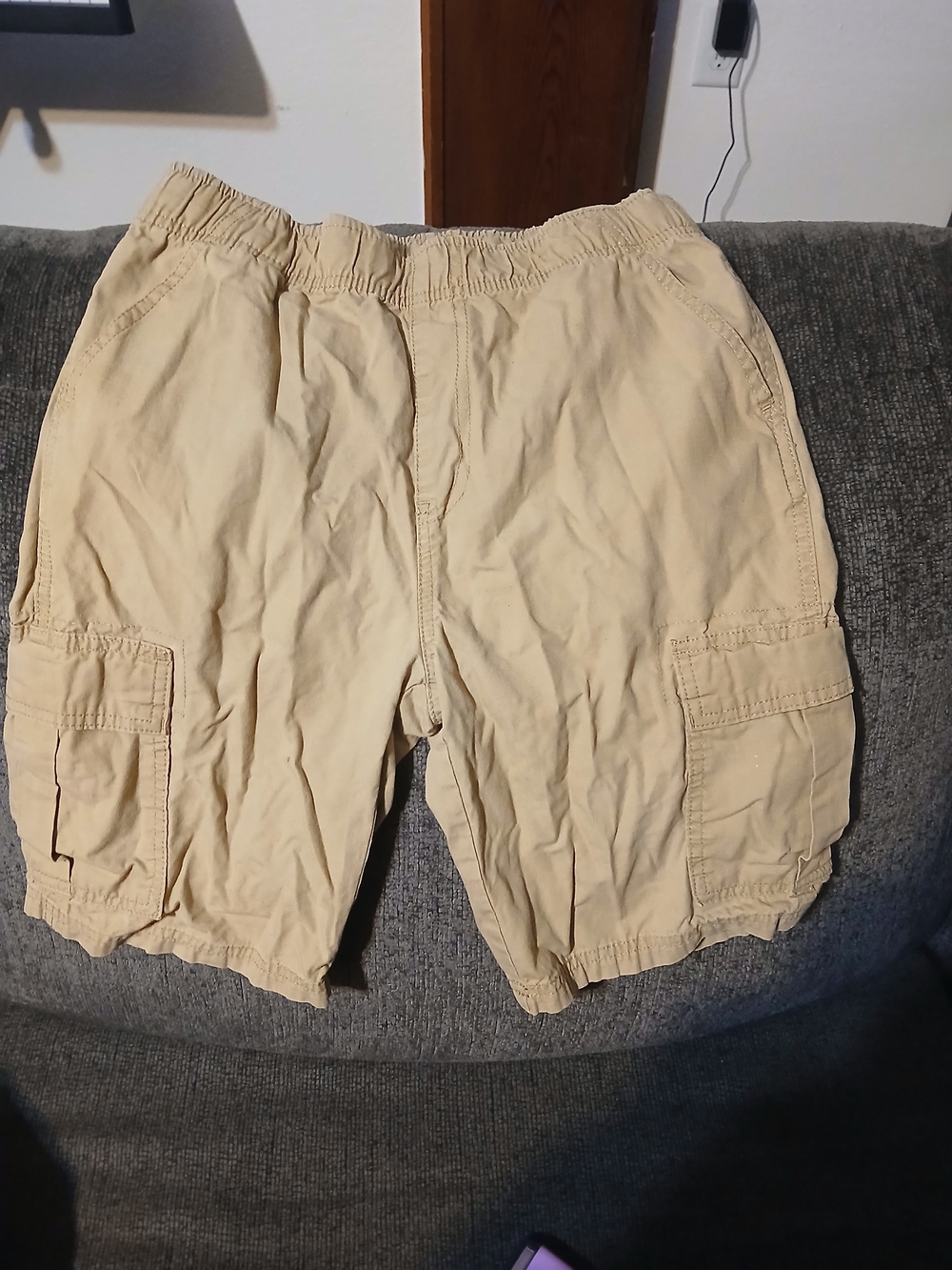 Boys Cargo Shorts in Light Khaki